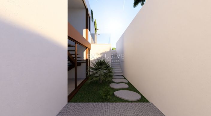 Image No.37-7 Bed Villa for sale