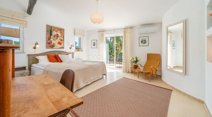 Image No.15-4 Bed Villa for sale