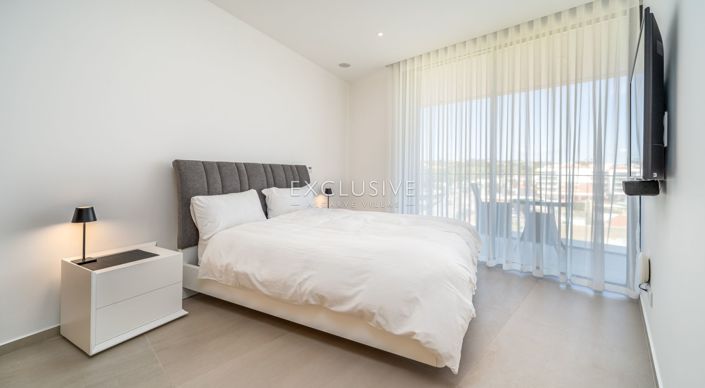 Image No.11-3 Bed Apartment for sale