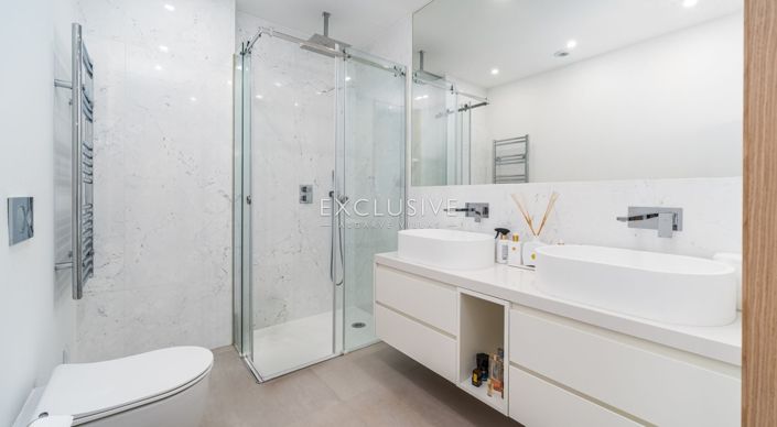 Image No.13-3 Bed Apartment for sale