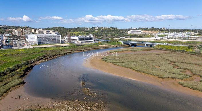 Image No.15-3 Bed Apartment for sale