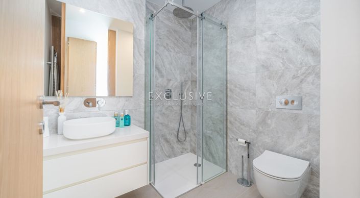 Image No.19-3 Bed Apartment for sale