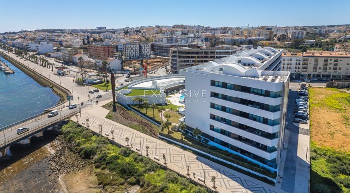 Image No.24-3 Bed Apartment for sale