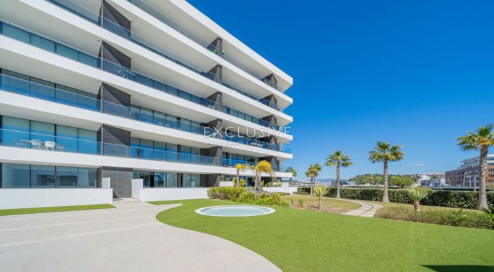 Image No.24-3 Bed Apartment for sale