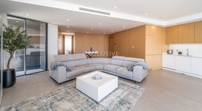 Image No.9-3 Bed Apartment for sale