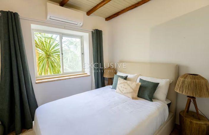 Image No.18-6 Bed Villa for sale