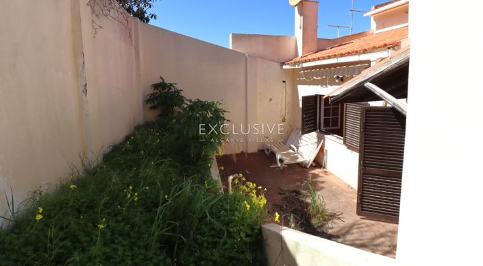 Image No.21-3 Bed Villa for sale