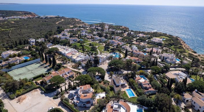 Image No.18-Commercial for sale