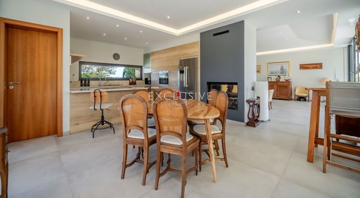 Image No.12-4 Bed Villa for sale