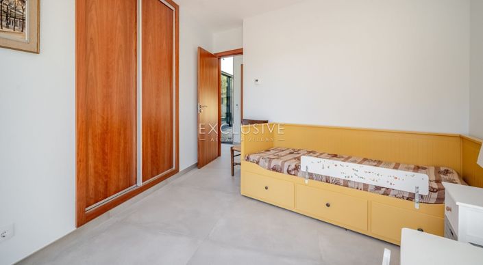 Image No.25-4 Bed Villa for sale