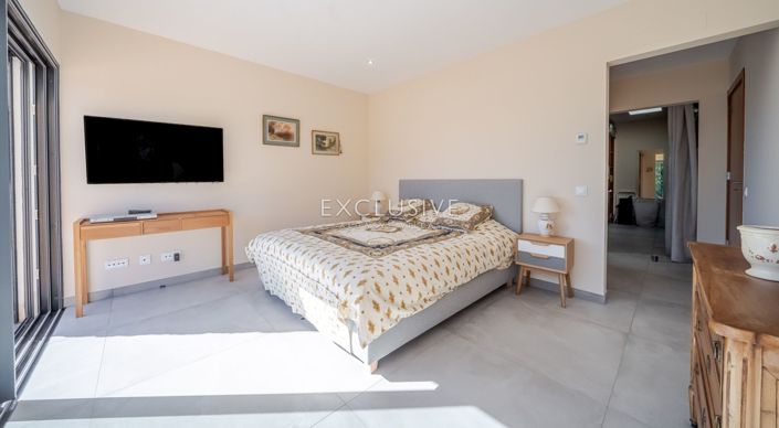 Image No.31-4 Bed Villa for sale