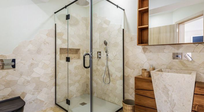 Image No.12-3 Bed Villa for sale