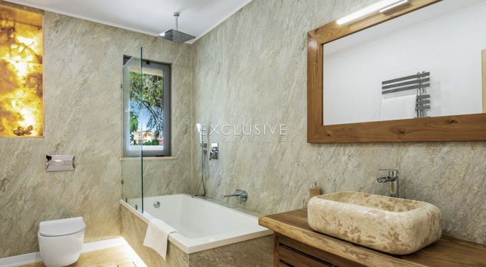 Image No.17-3 Bed Villa for sale