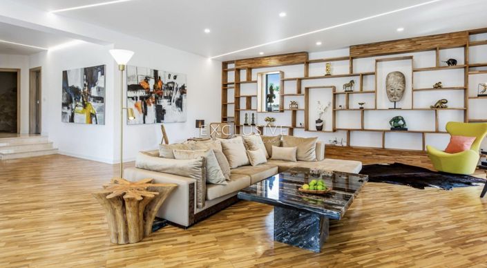 Image No.2-3 Bed Villa for sale