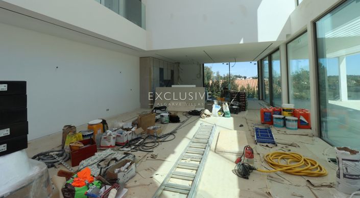 Image No.11-4 Bed Villa for sale