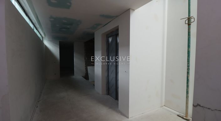 Image No.20-Villa de 4 chambres à vendre à Loule