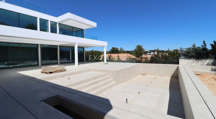 Image No.29-4 Bed Villa for sale