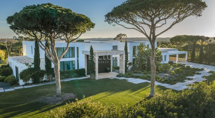 Image No.2-5 Bed Villa for sale