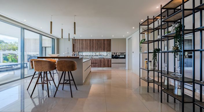 Image No.8-5 Bed Villa for sale