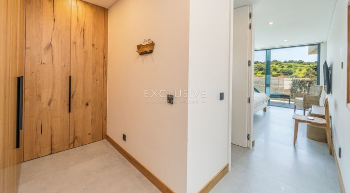 Image No.14-3 Bed Villa for sale