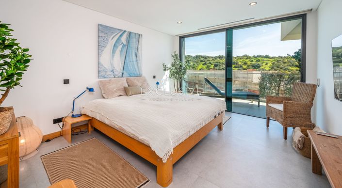 Image No.15-3 Bed Villa for sale