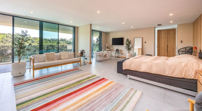 Image No.18-3 Bed Villa for sale