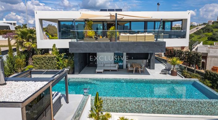 Image No.24-3 Bed Villa for sale