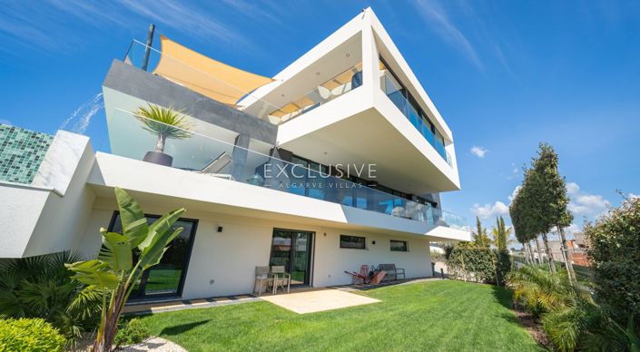 Image No.29-3 Bed Villa for sale