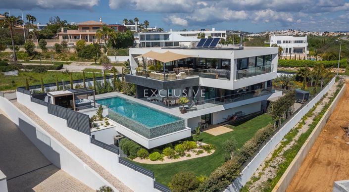 Image No.40-3 Bed Villa for sale