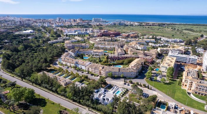 Image No.37-3 Bed Villa for sale