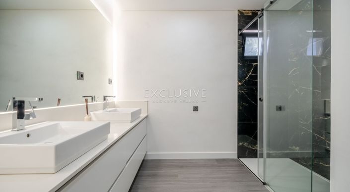 Image No.45-3 Bed Villa for sale