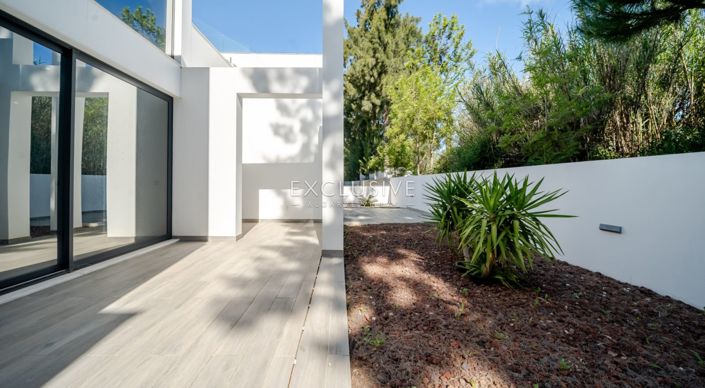 Image No.5-3 Bed Villa for sale