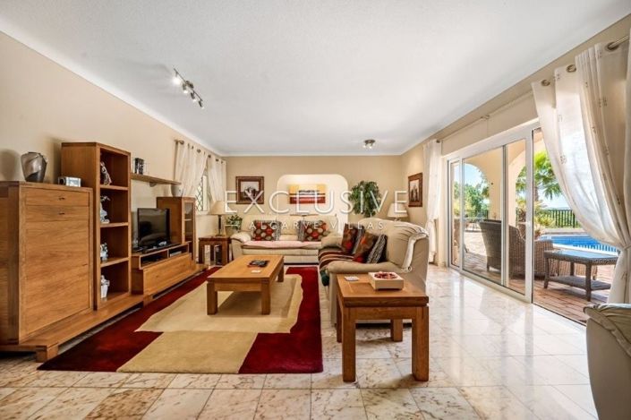 Image No.4-3 Bed Villa for sale