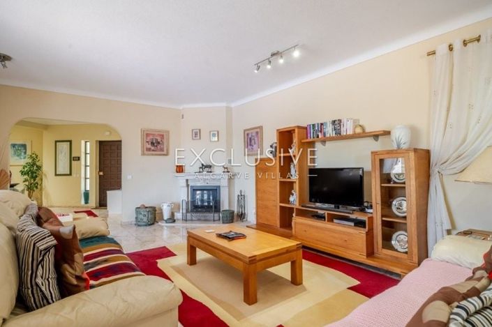 Image No.5-3 Bed Villa for sale