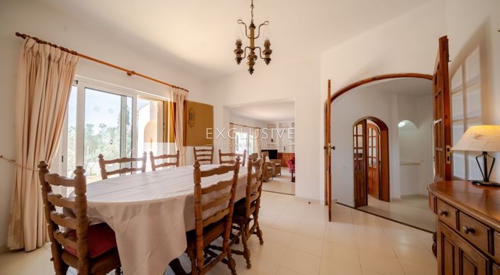 Image No.11-3 Bed Villa for sale