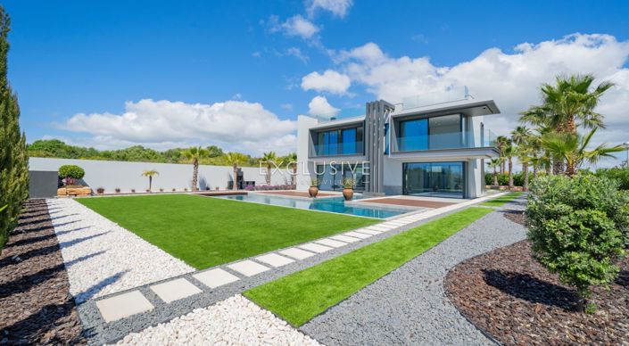 Image No.33-3 Bed Villa for sale