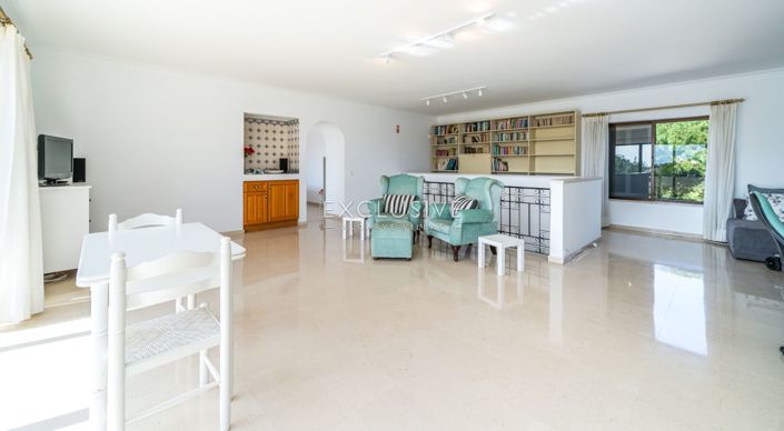 Image No.26-3 Bed Villa for sale