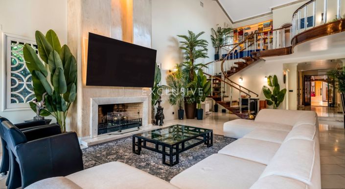 Image No.3-6 Bed Villa for sale