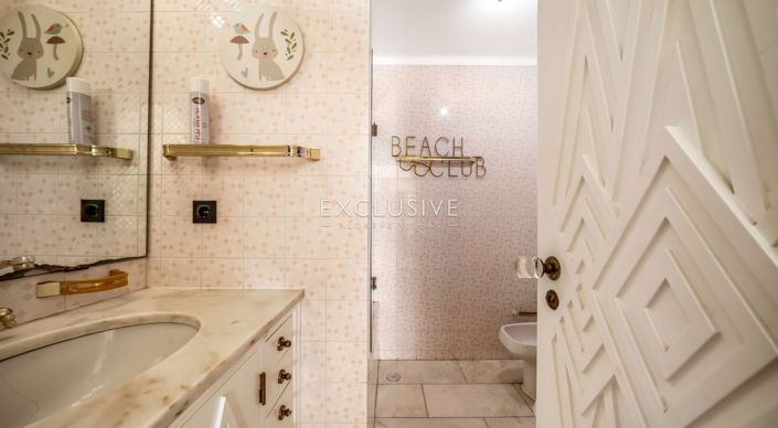 Image No.30-6 Bed Villa for sale