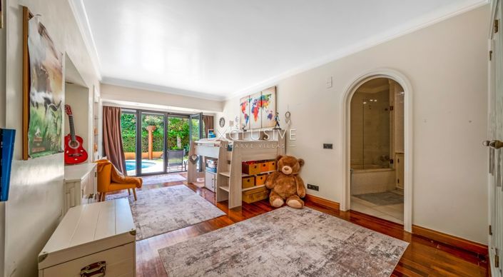 Image No.31-6 Bed Villa for sale