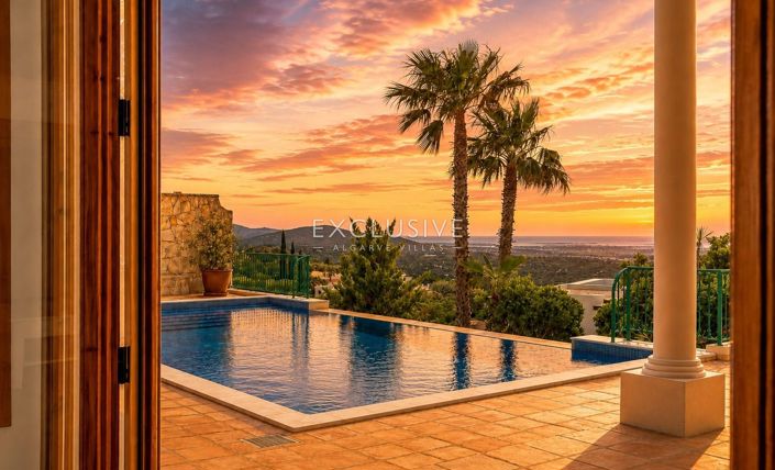 Image No.5-4 Bed Villa for sale