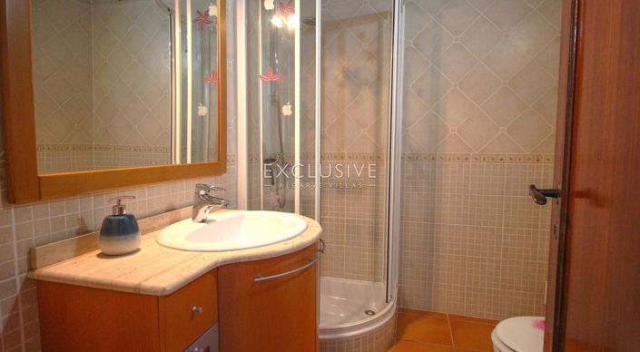 Image No.10-1 Bed Apartment for sale