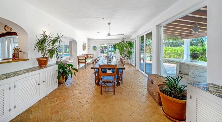 Image No.17-4 Bed Villa for sale