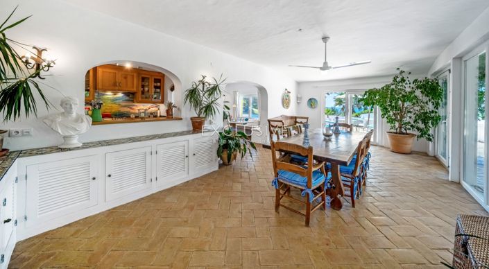 Image No.18-4 Bed Villa for sale