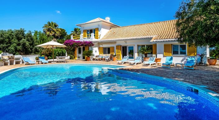 Image No.2-4 Bed Villa for sale