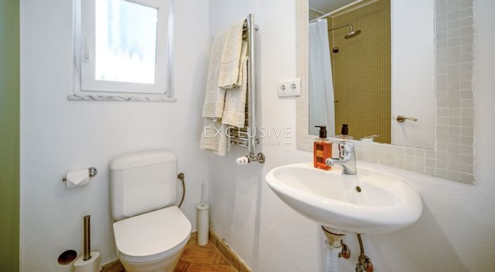 Image No.27-4 Bed Villa for sale