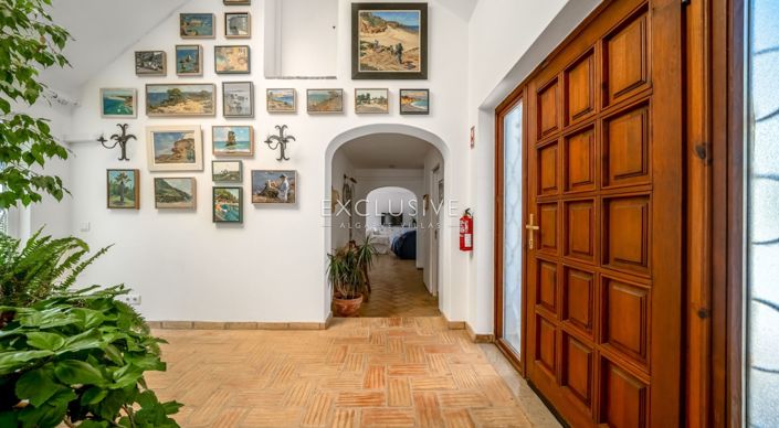 Image No.5-4 Bed Villa for sale