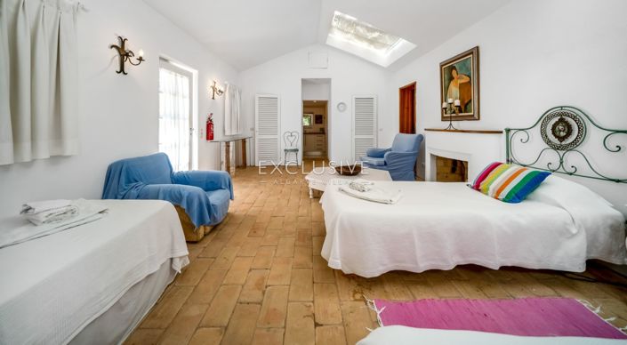 Image No.55-4 Bed Villa for sale
