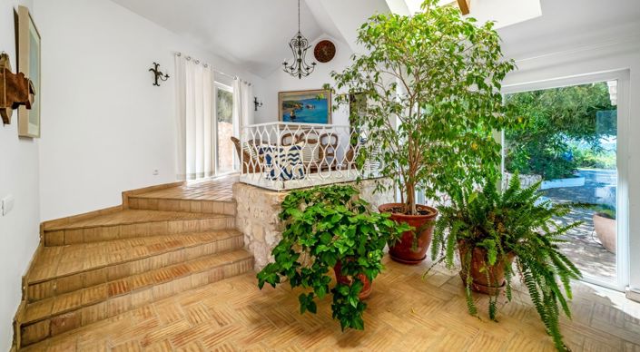 Image No.6-4 Bed Villa for sale