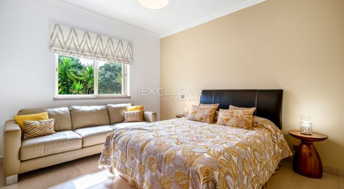 Image No.34-4 Bed Villa for sale
